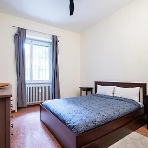 Entire Home/apt In Near Fairs And Navigli Appartamento